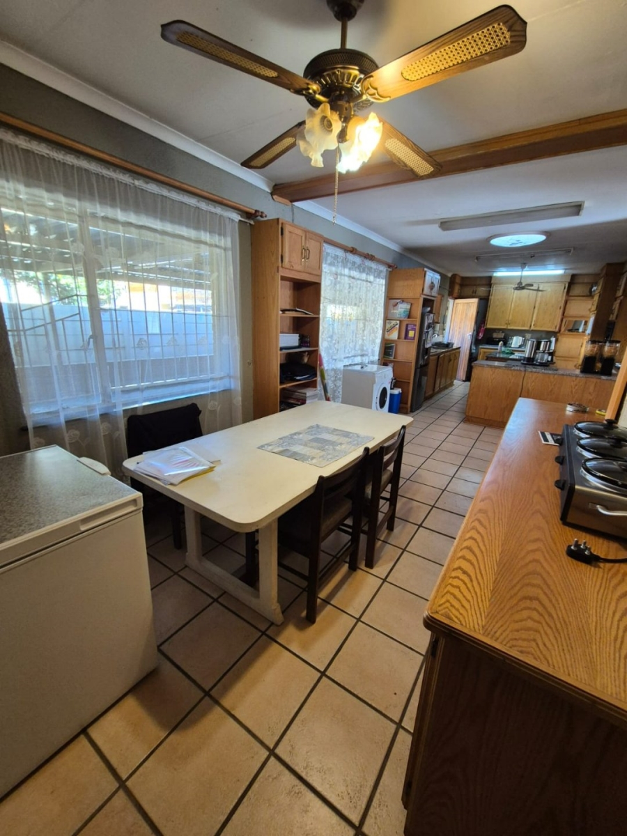To Let 3 Bedroom Property for Rent in Universitas Ridge Free State